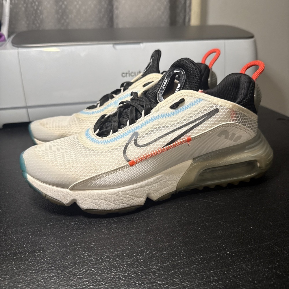 Nike Air Max 2090 GS White Black Platinum Blue Orange CJ4066-100 Youth Size 6Y
